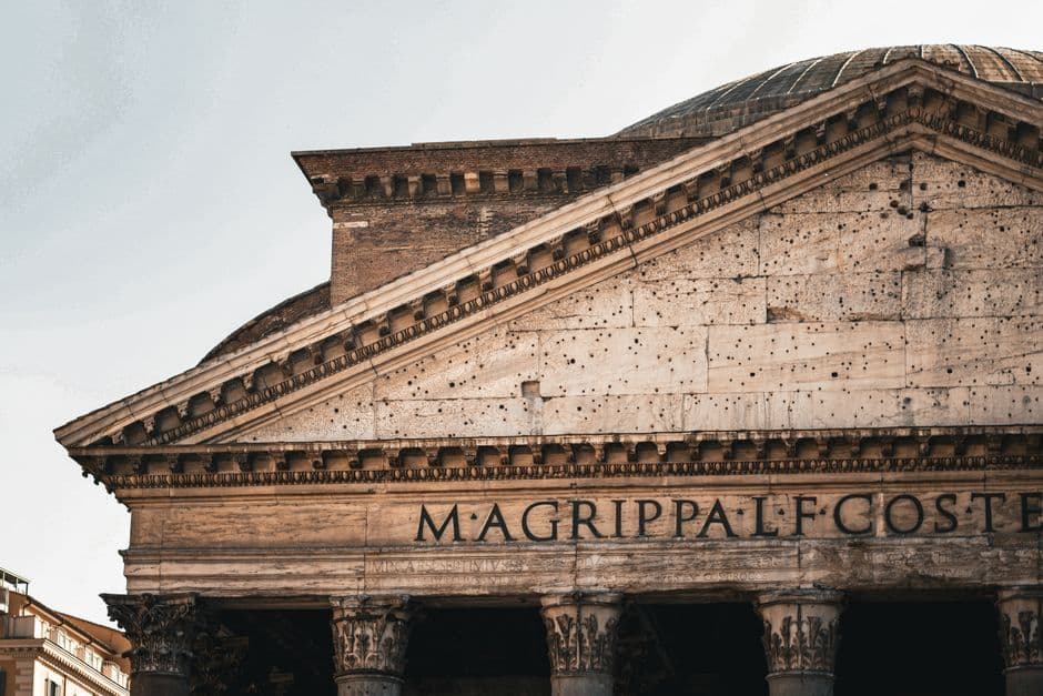 The Pantheon in Rome's Centro Storico, near some of the best restaurants and bakeries in the city
